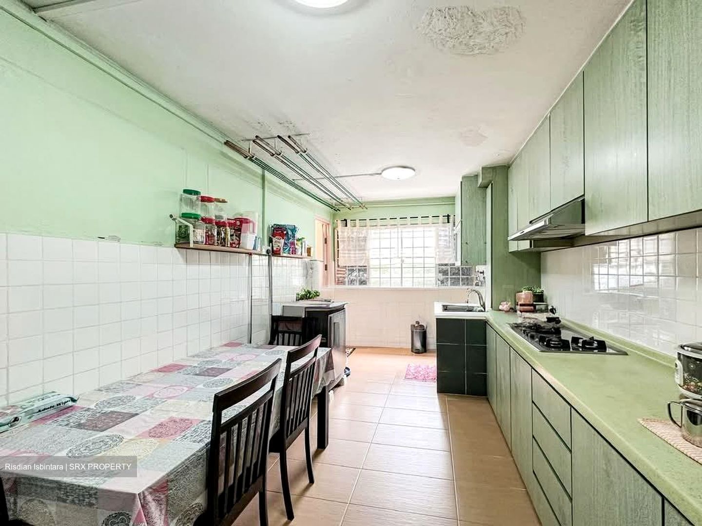 Blk 528 Jurong West Street 52 (Jurong West), HDB 3 Rooms #593576841